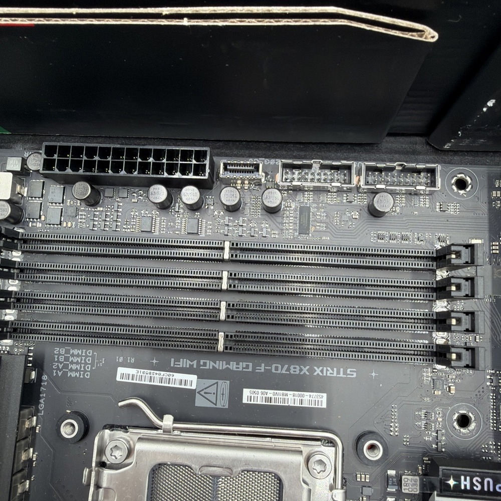 ASUS ROG Strix X870-F Gaming WiFi AM5 Motherboard PCIe 5.0 DDR5 For PARTS - Picture 7 of 11